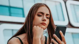 The People Turning to AI for Dating